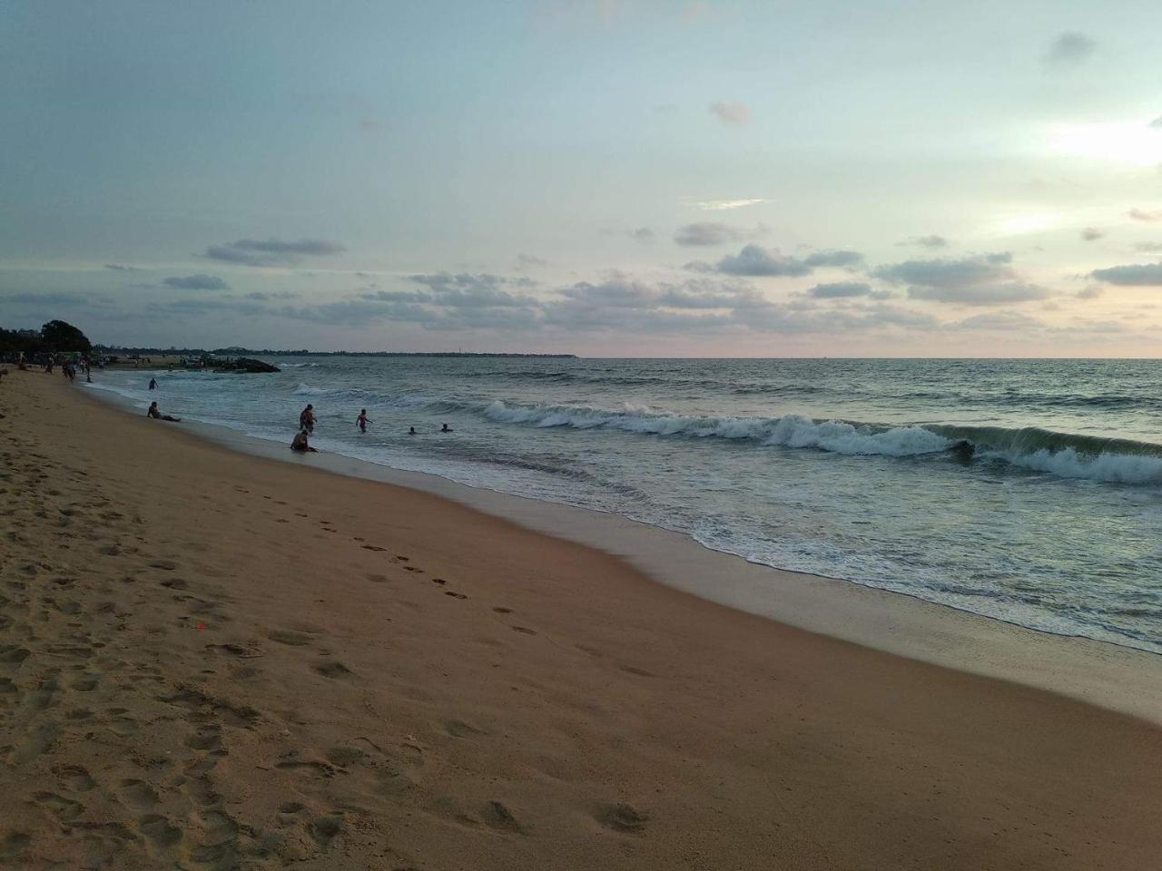 Bed and Breakfast Ocean Gate Negombo Exterior foto